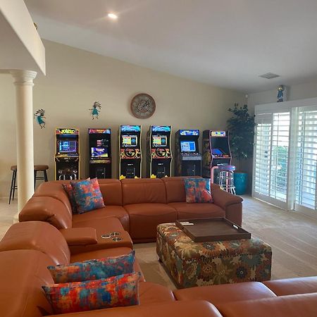 Coachella Chill: Luxury 4Br/4King Paradise Retreat Indio Esterno foto