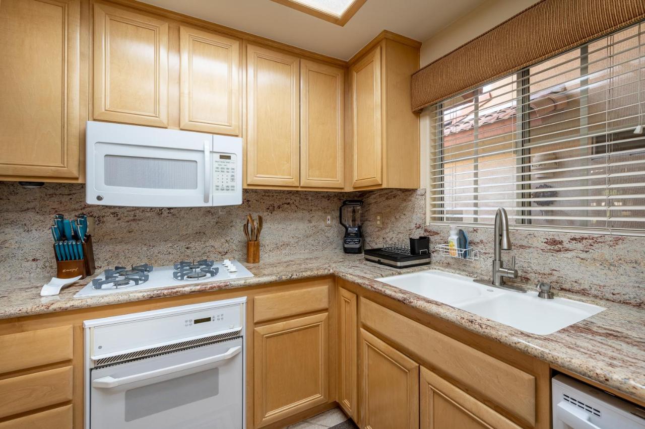 Coachella Chill: Luxury 4Br/4King Paradise Retreat Indio Esterno foto