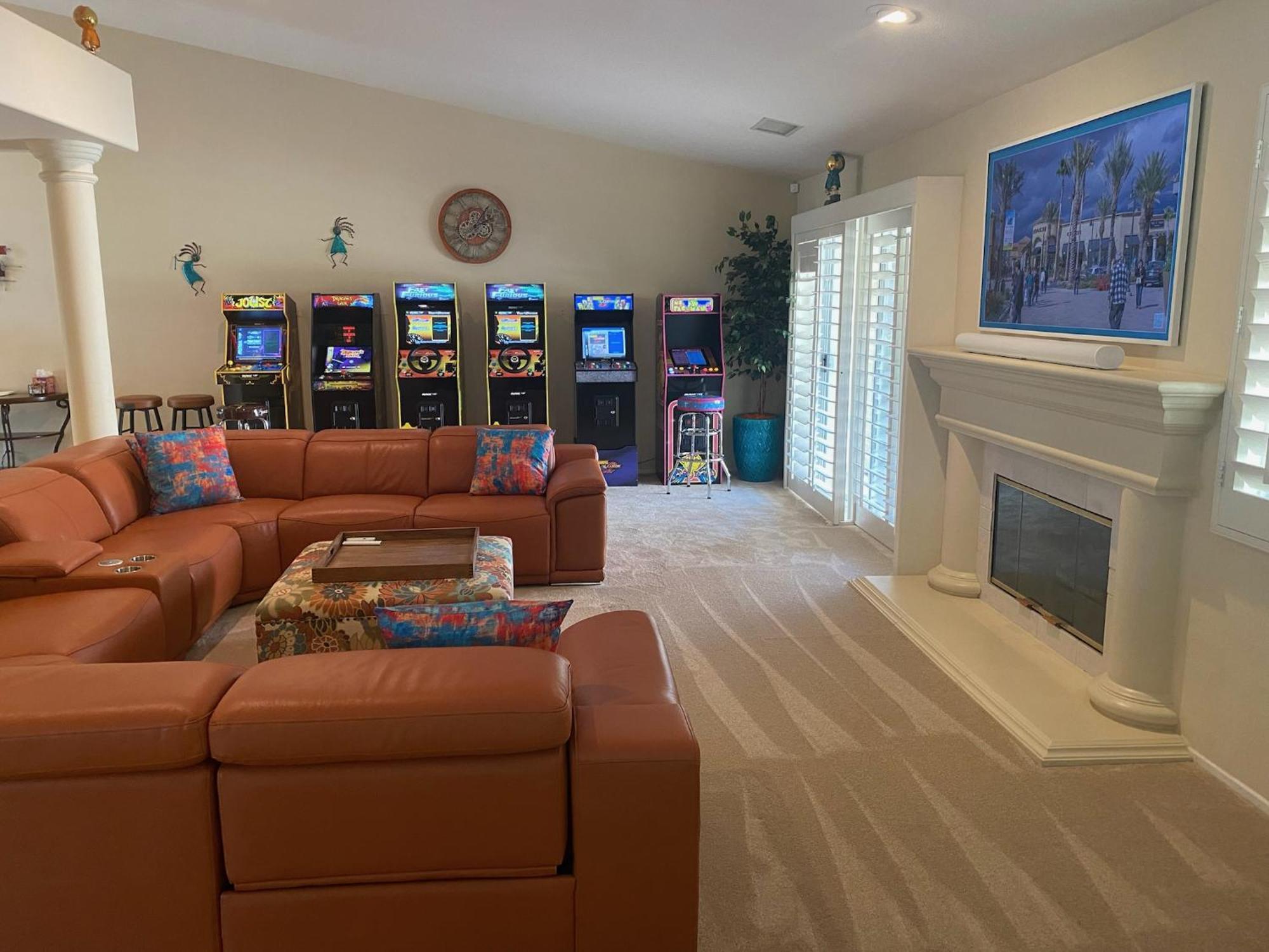 Coachella Chill: Luxury 4Br/4King Paradise Retreat Indio Esterno foto